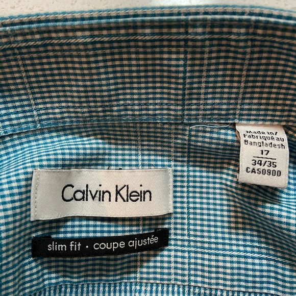 Lot of 2 Men’s Calvin Klein dress shirts 17 34/35 - Picture 5 of 5